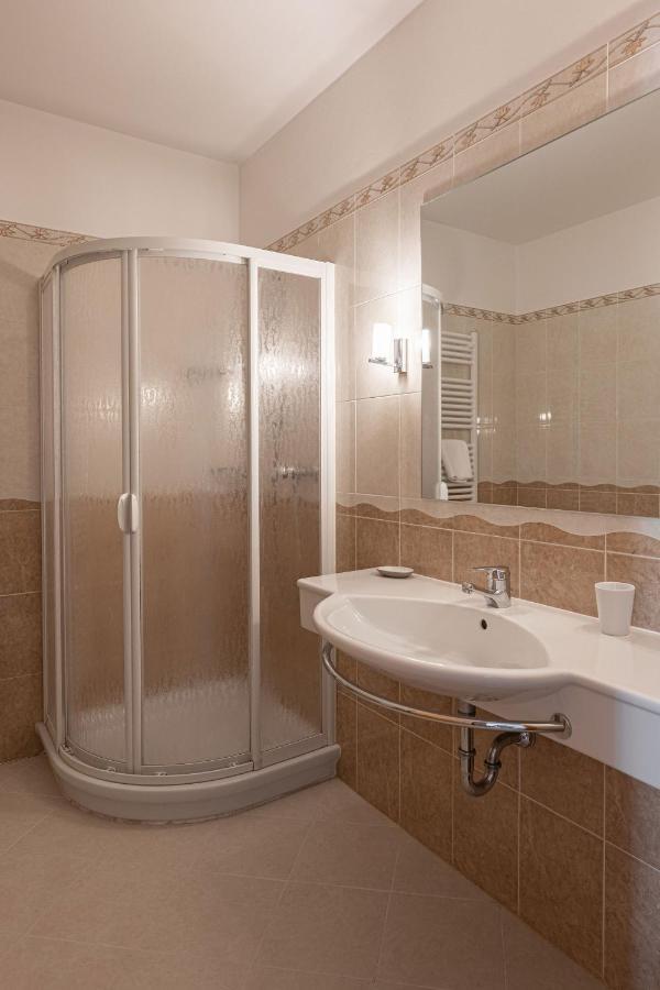 Hotel Gruenwald Salorno Zewnętrze zdjęcie